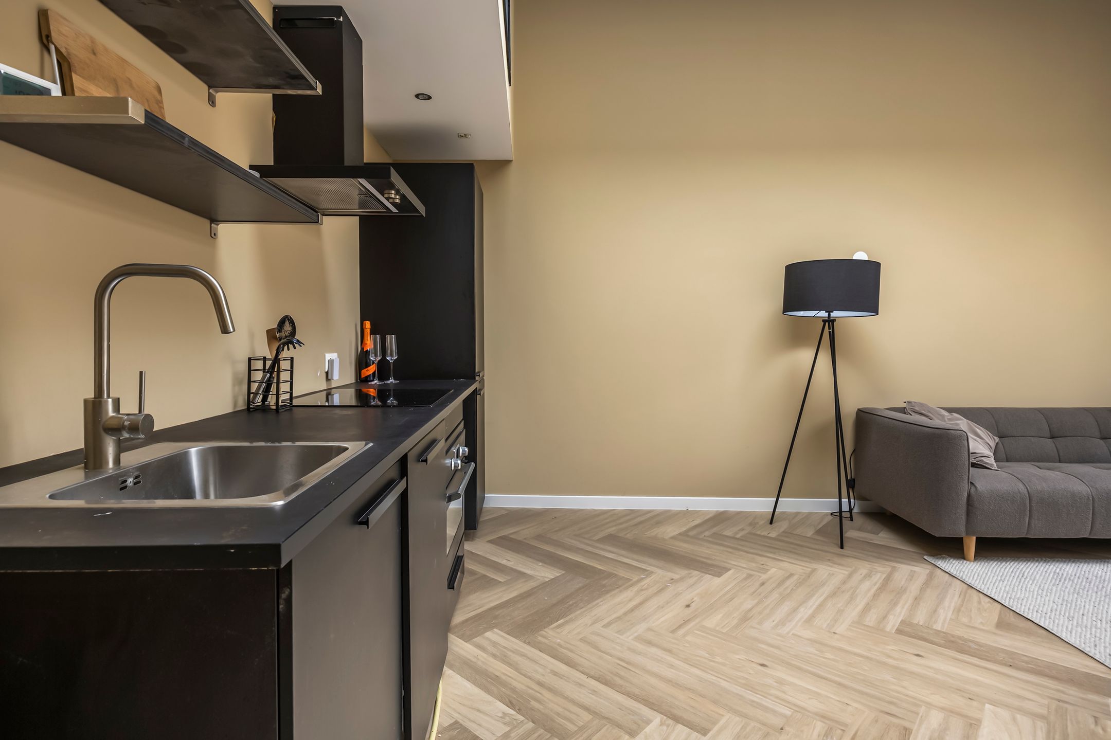 Photo 9 of Blauwe Haansteeg 1