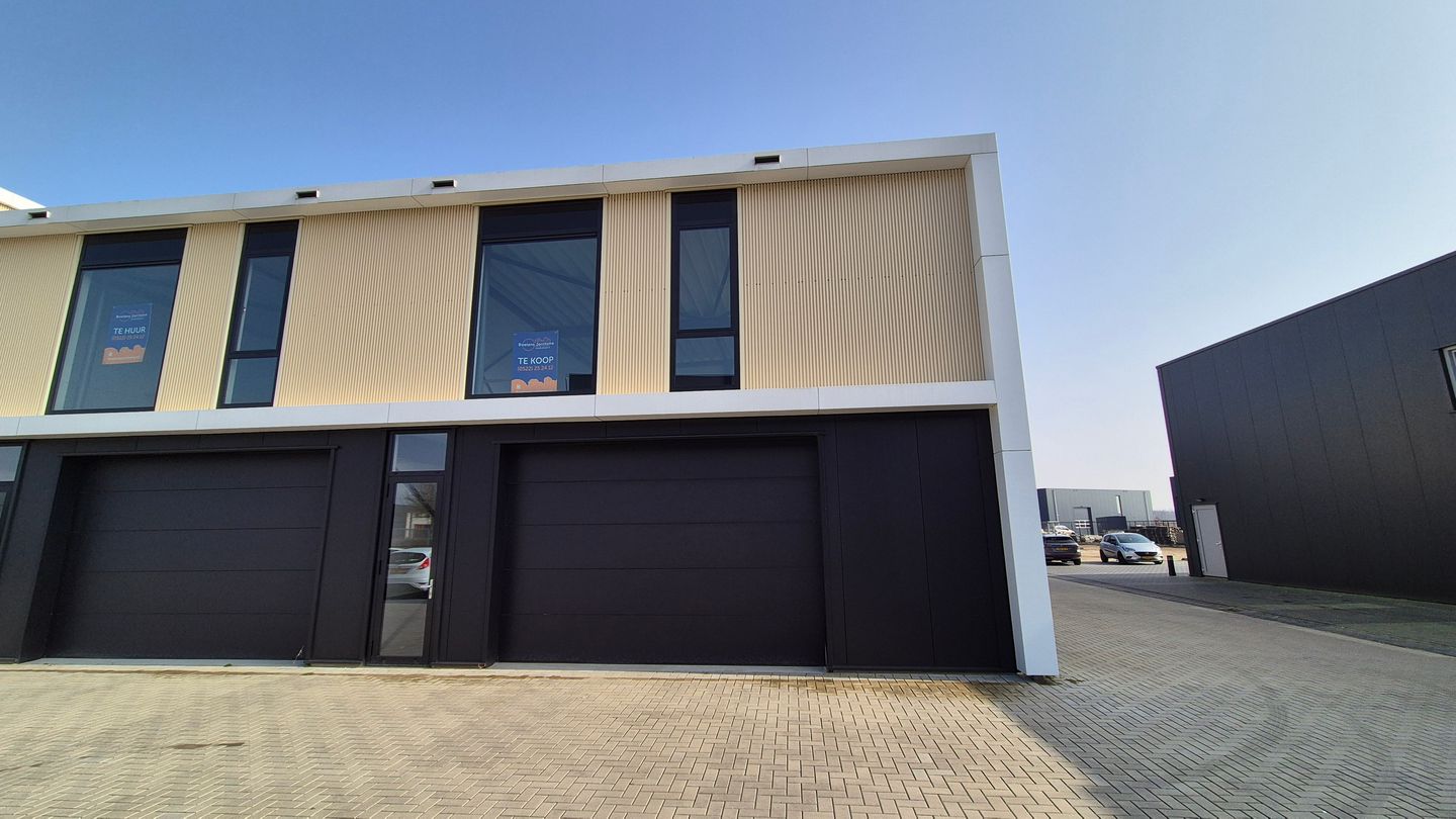 View photo 2 of Eeser Gaard 11-F