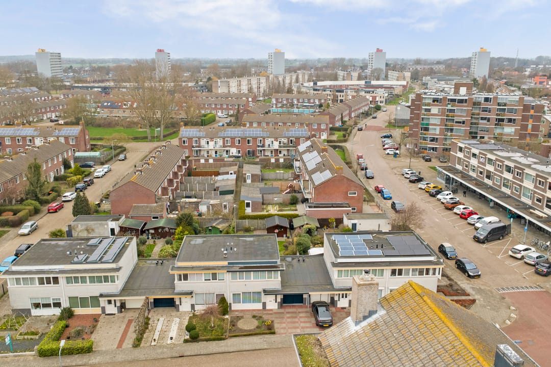 Photo 32 of Van Bossestraat 24