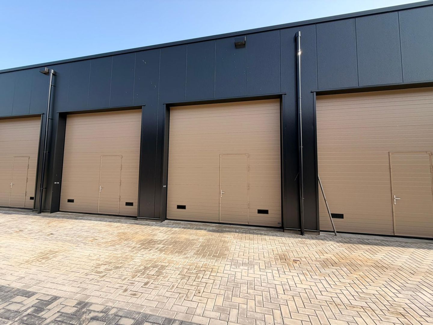 Bekijk foto 1 van Nieuwe Kleverskerkseweg 19-15