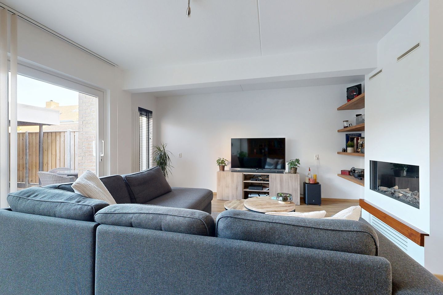 Foto 25 van Callenburghlaan 19