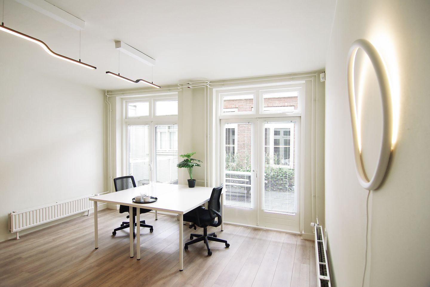 Bekijk foto 2 van Warmoesstraat 153-H