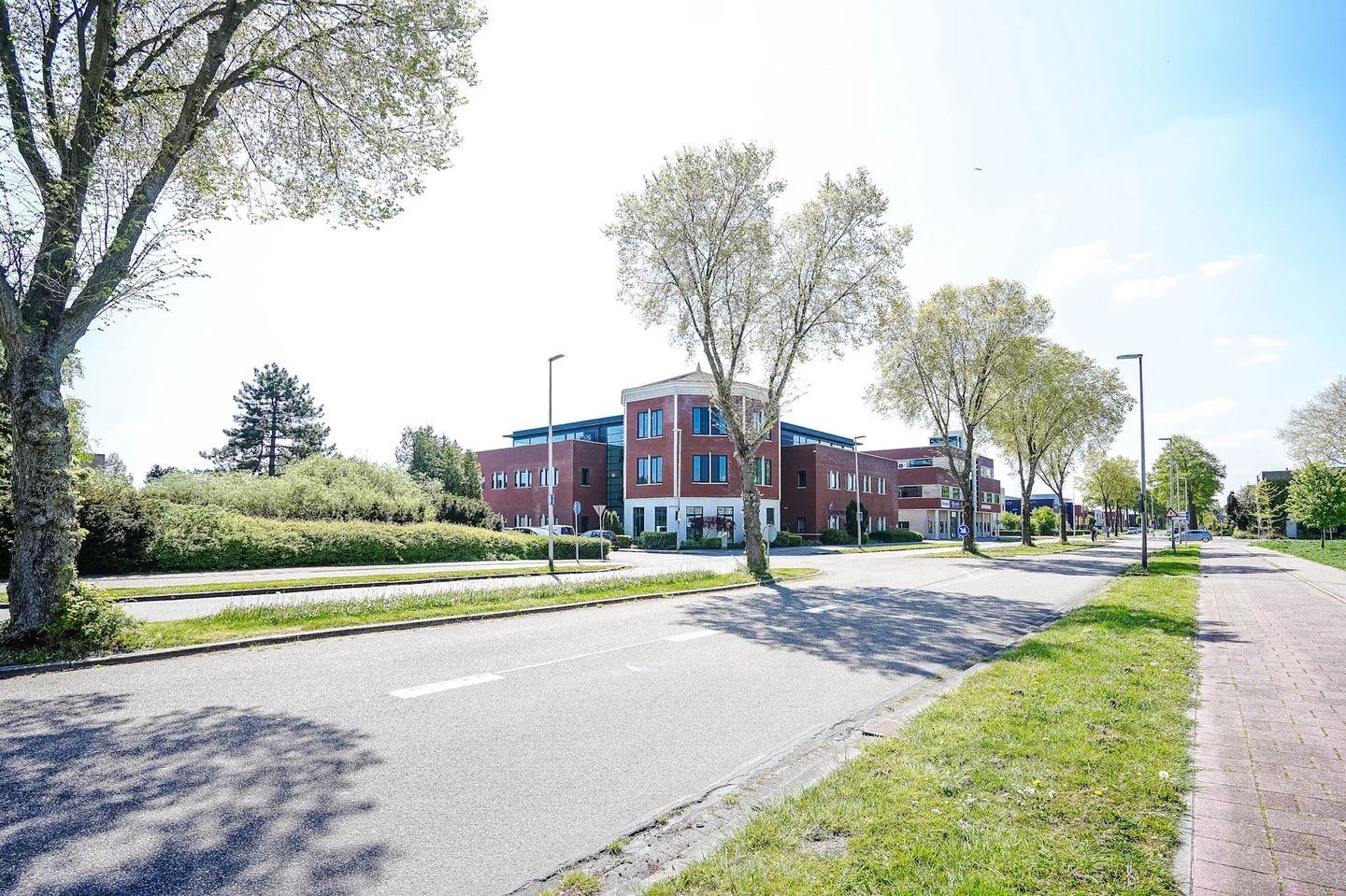 Bekijk foto 3 van Signaalrood 1