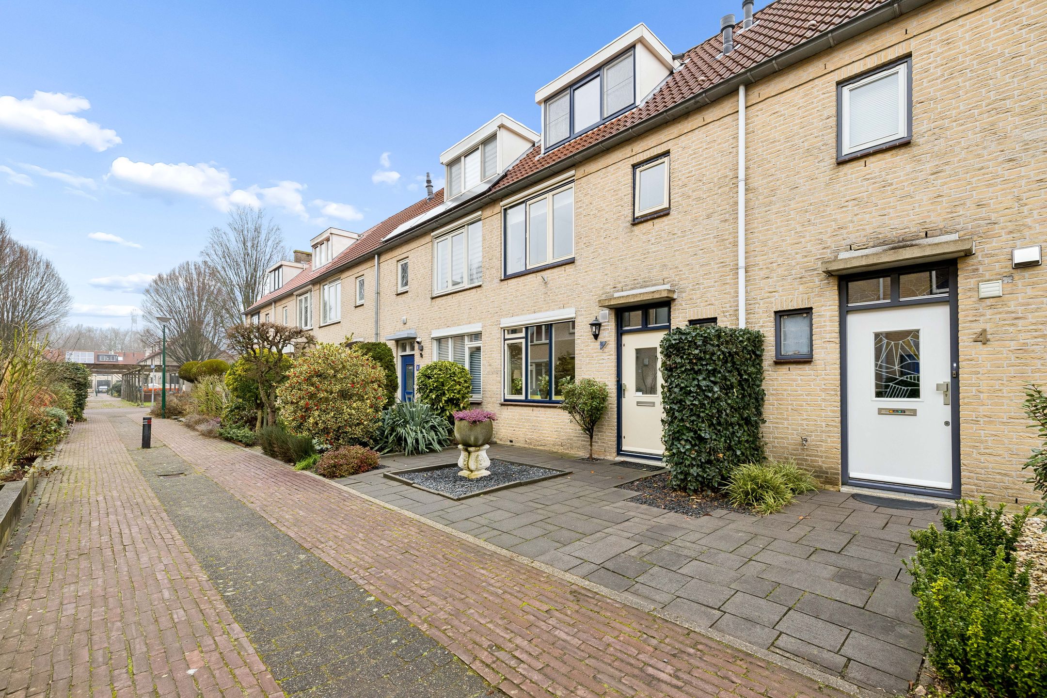 Buying a house in The Netherlands., Kievitsbloem 6