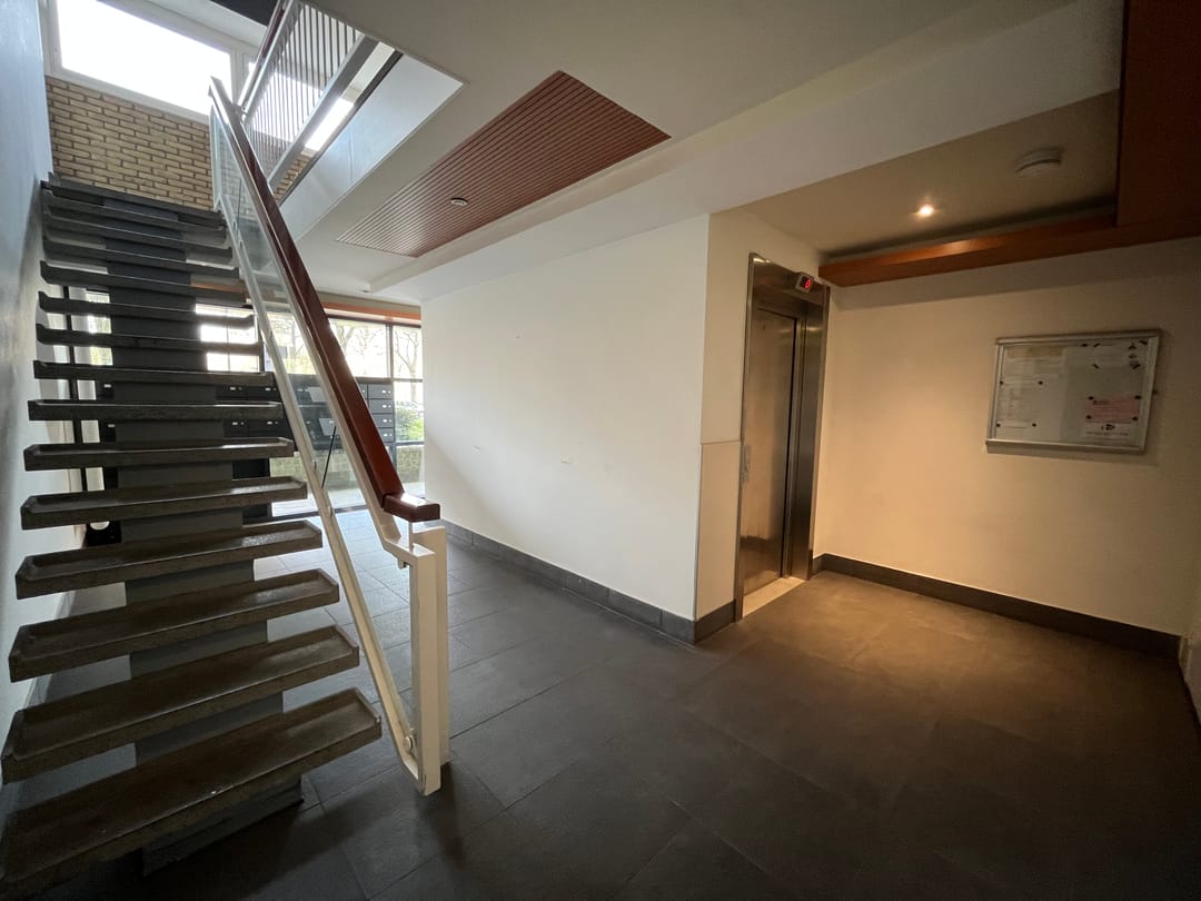 Photo 32 of van Vredenburchweg 519