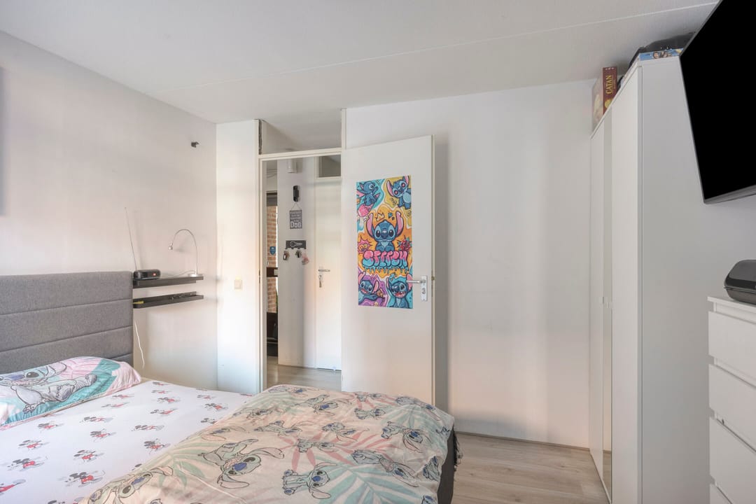 Move-in Ready Family Home with 3 Bedrooms and 2 Bathrooms in Child-Friendly Seghwaert — 13