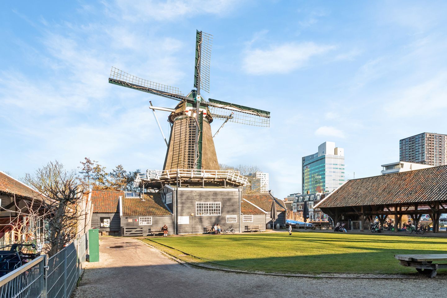 Foto 25 van Van Diemenstraat 28-BS