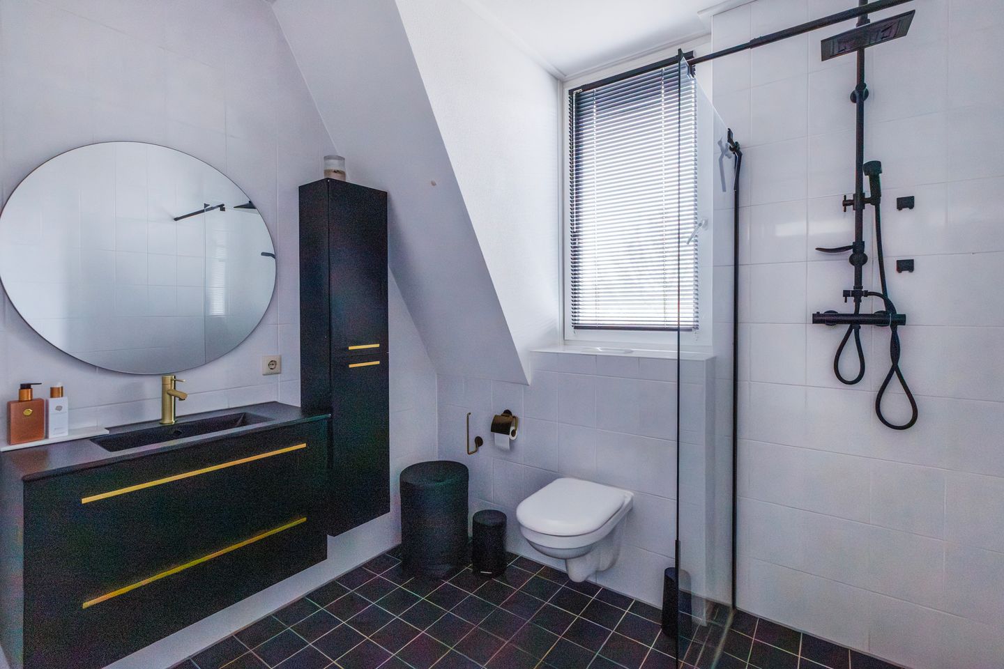 Photo 29 of Begoniastraat 19