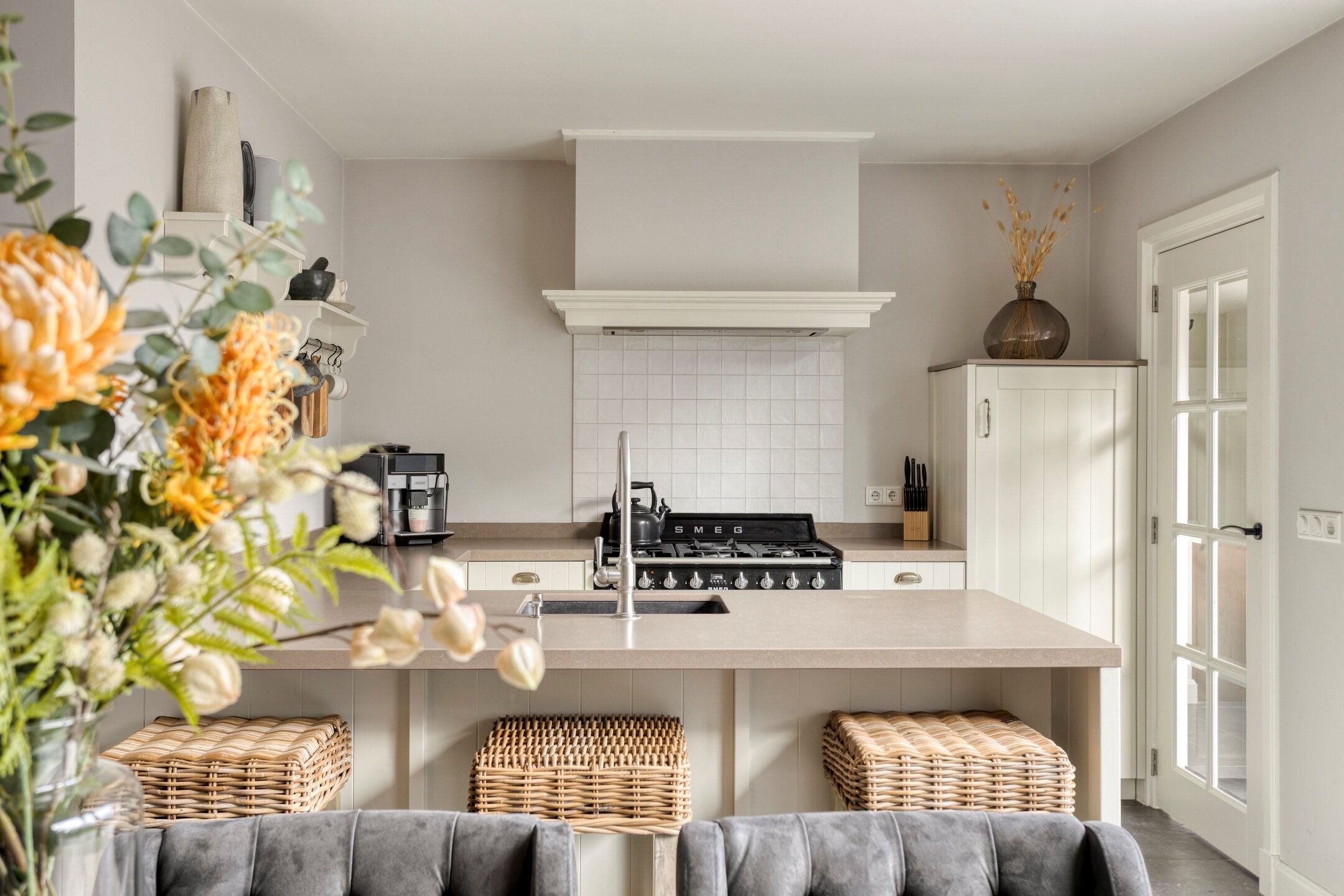 Photo 12 of van den Eijndelaan 43