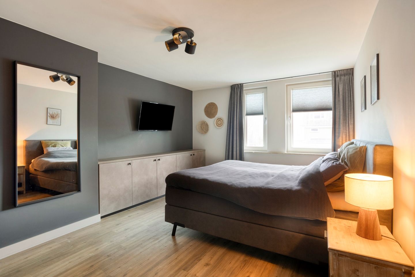 Photo 25 of van den Eijndelaan 43