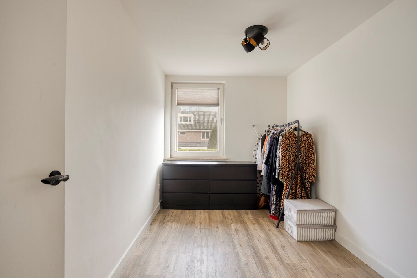 Photo 29 of van den Eijndelaan 43