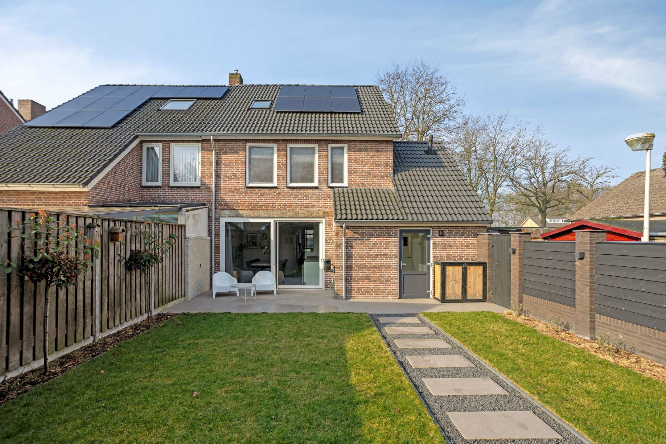 Photo 42 of van den Eijndelaan 43