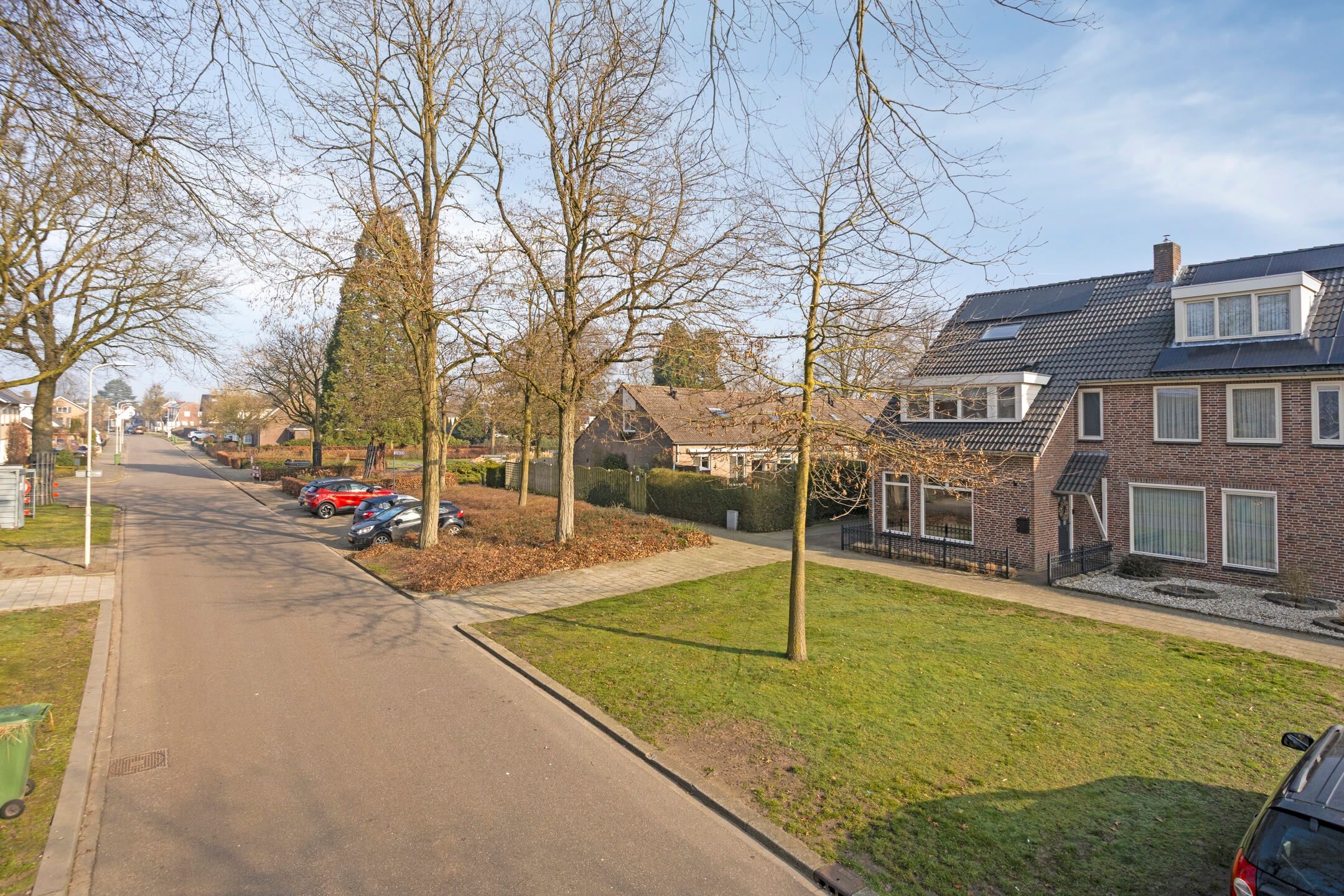 Photo 48 of van den Eijndelaan 43