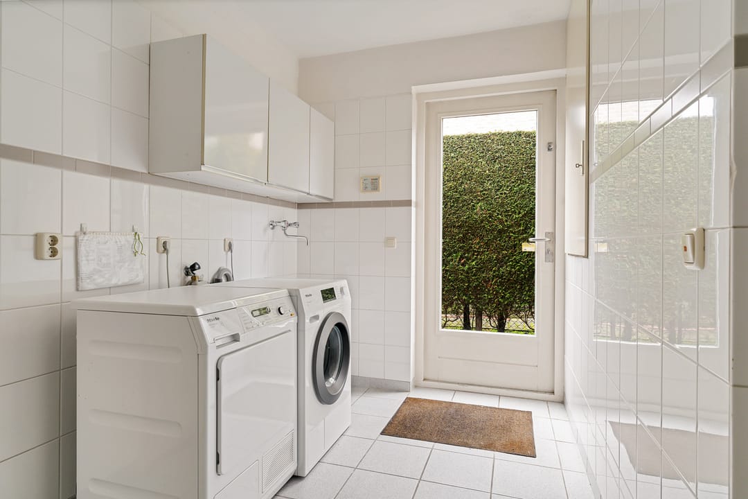 Photo 16 of Rechterlaan 8