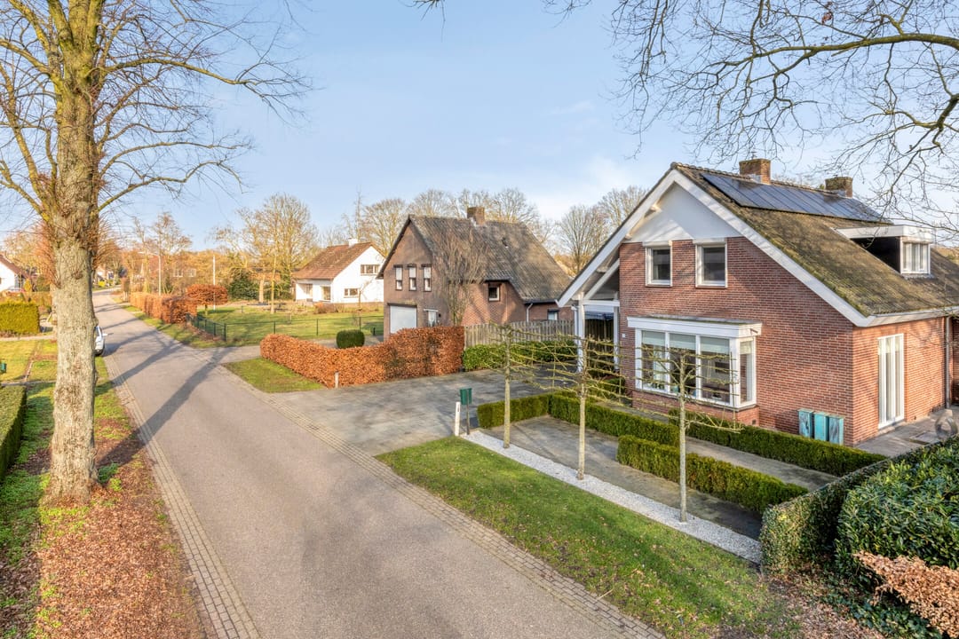 Foto 2 van Busserstraat 23