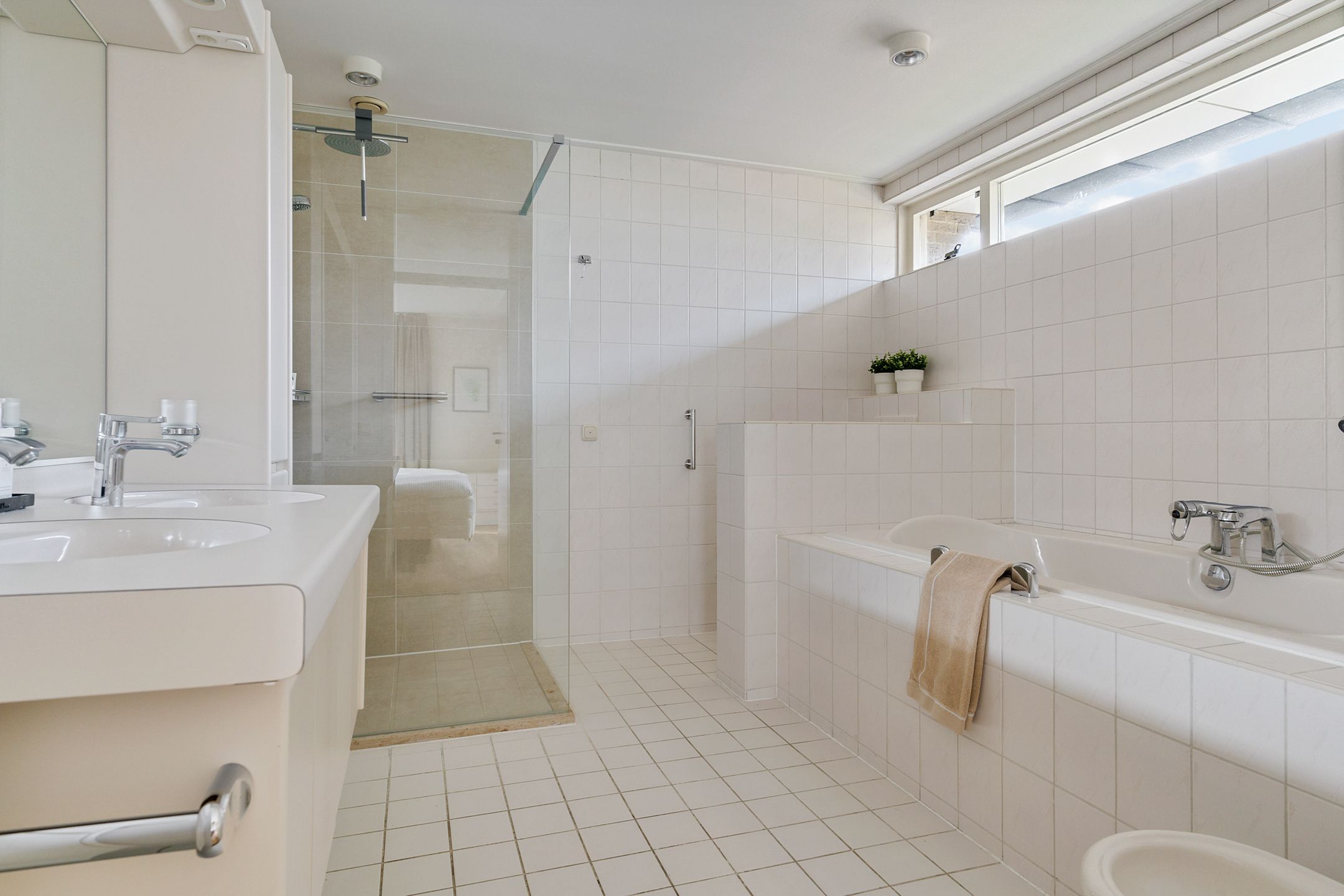 Photo 21 of Rechterlaan 8