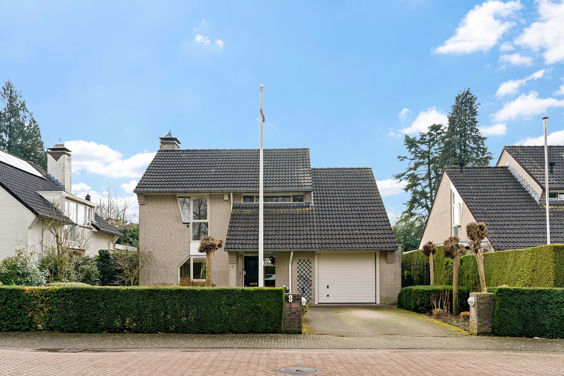 Photo 39 of Rechterlaan 8