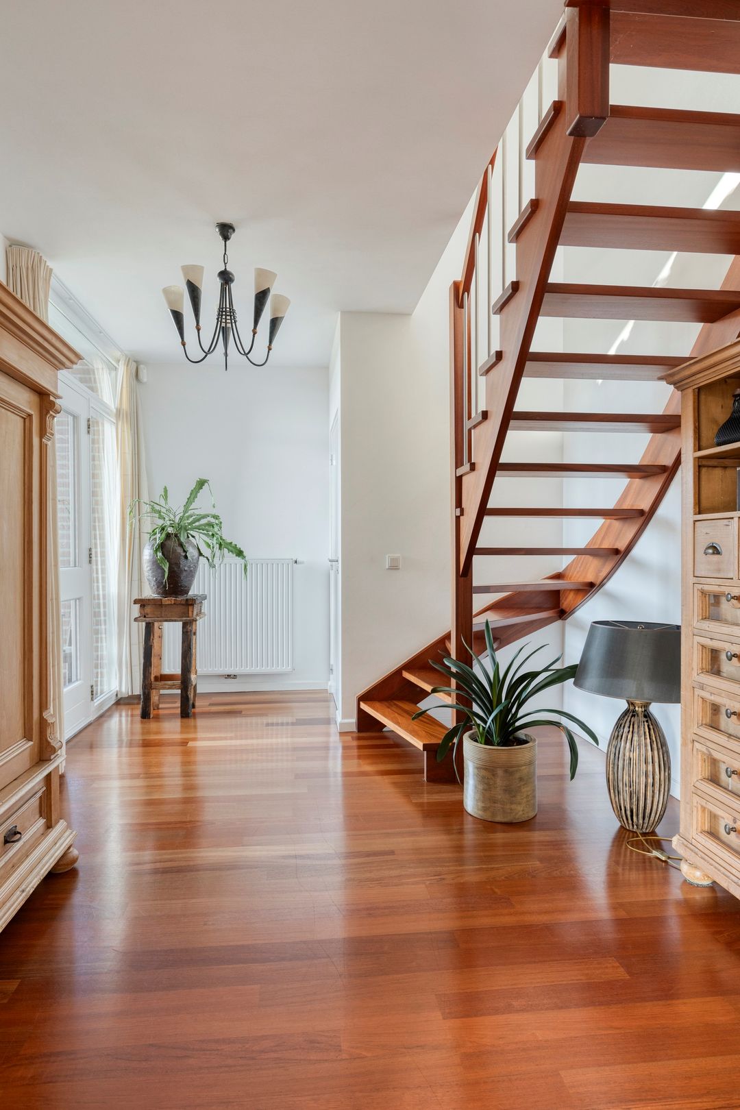 Foto 28 van Busserstraat 23