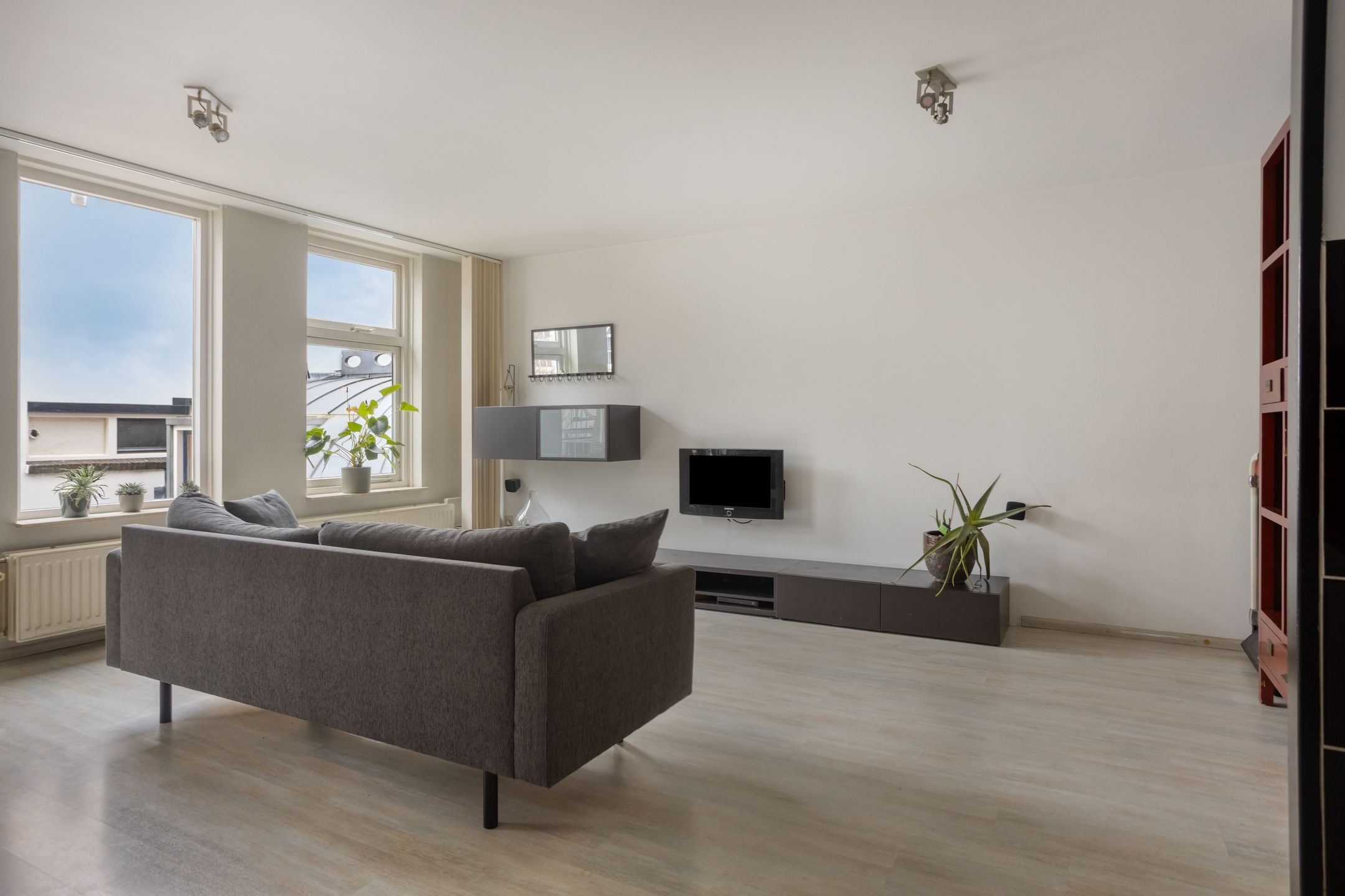 Photo 6 of Heintje Hoekssteeg 11-A