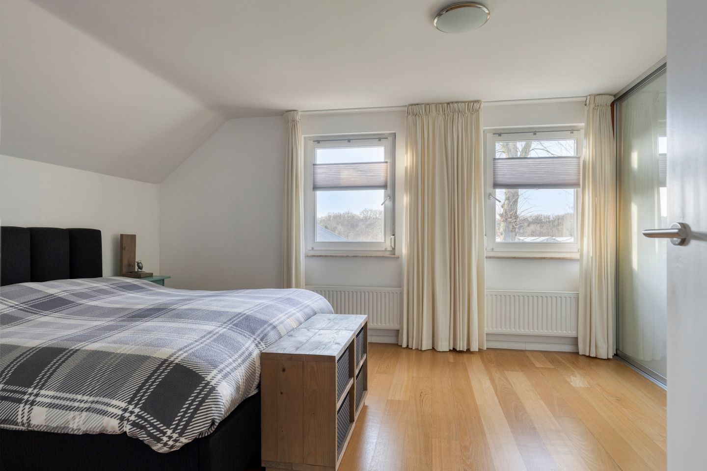 Foto 34 van Busserstraat 23