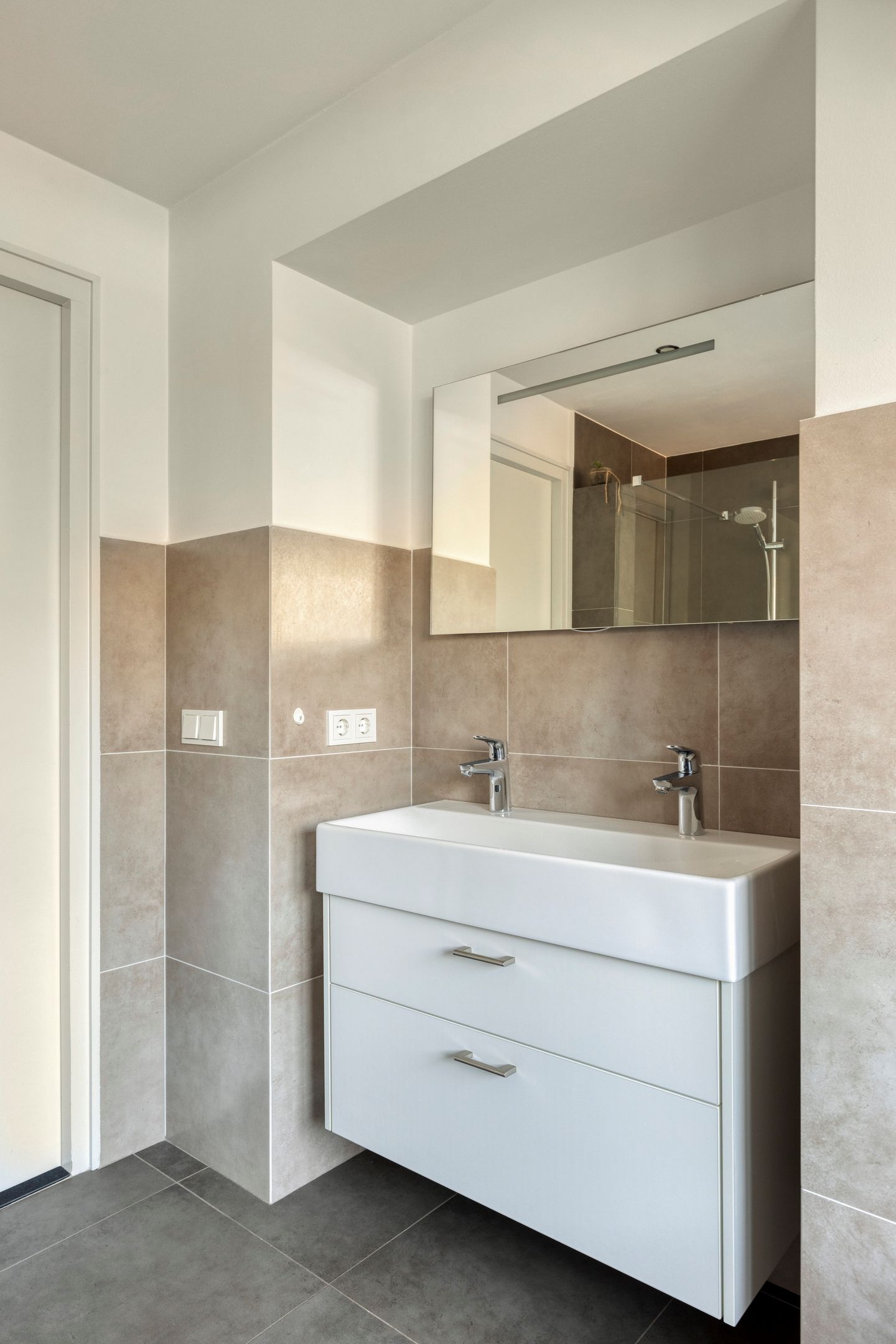 Foto 42 van Busserstraat 23