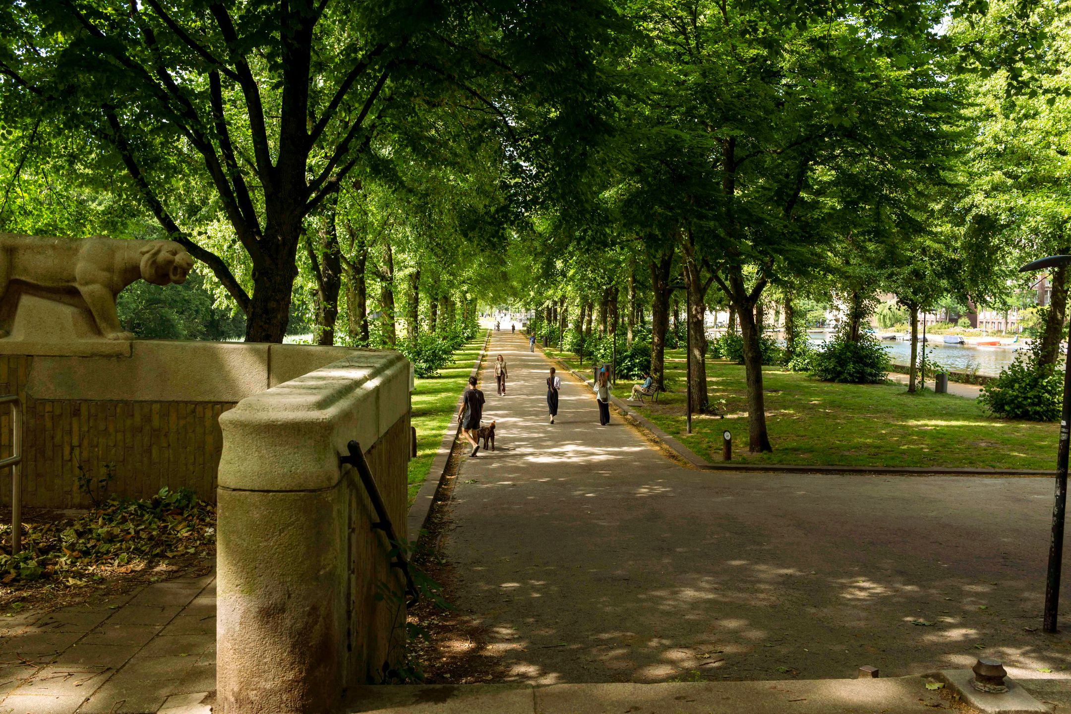 Photo 39 of Admiraal De Ruijterweg 139-2