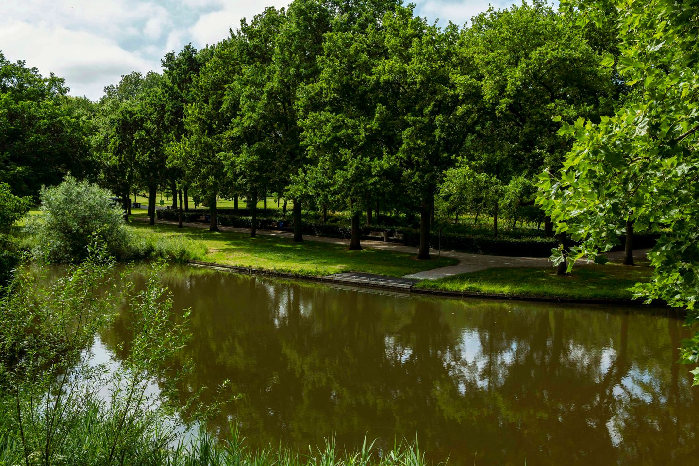 Photo 40 of Admiraal De Ruijterweg 139-2