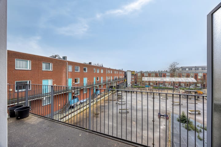 Foto 4 van Coolsestraat 153