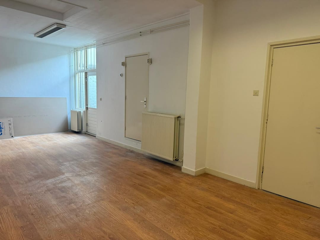 Photo 8 of Zuidsingel 69