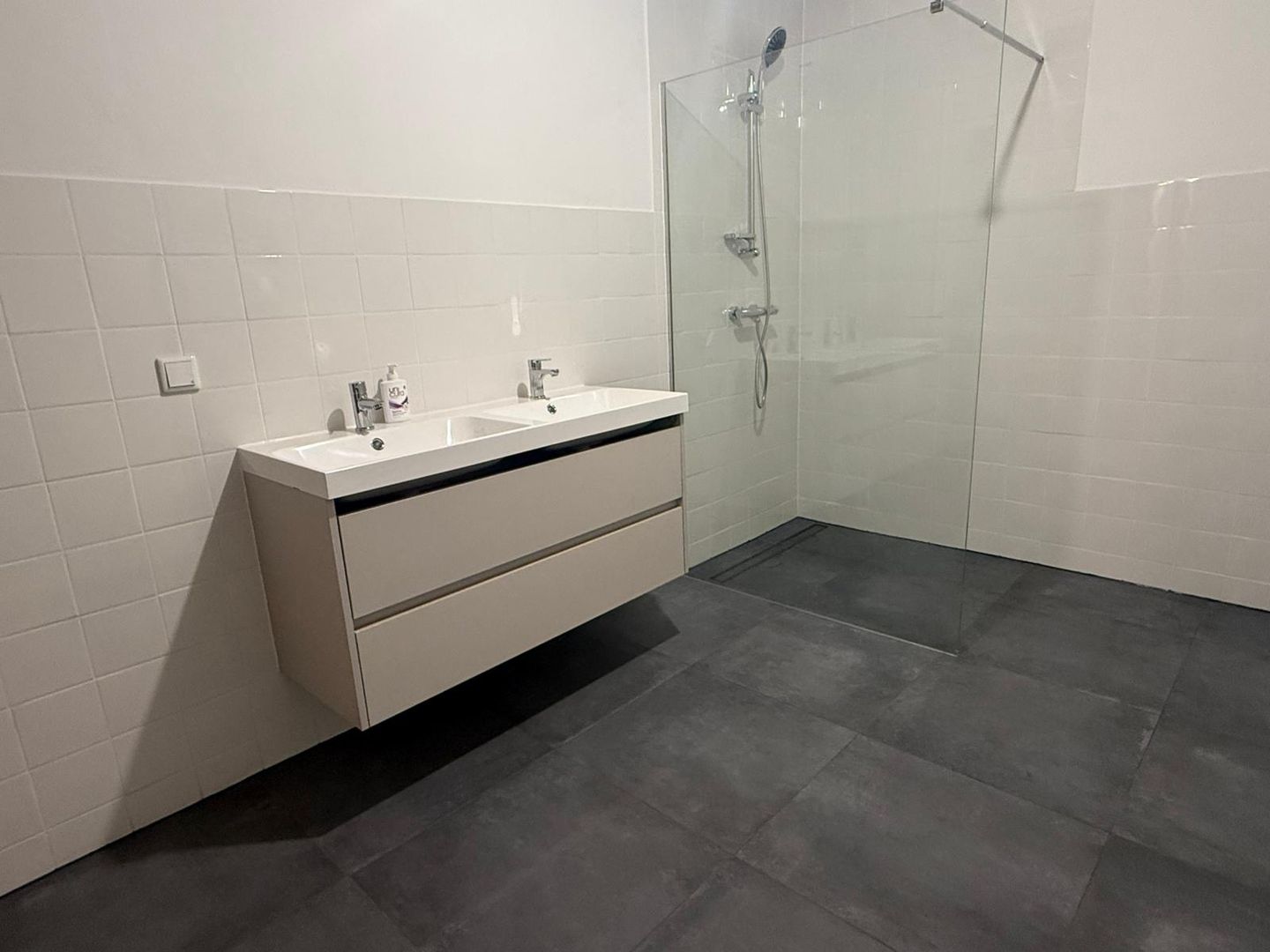 Photo 10 of Zuidsingel 69