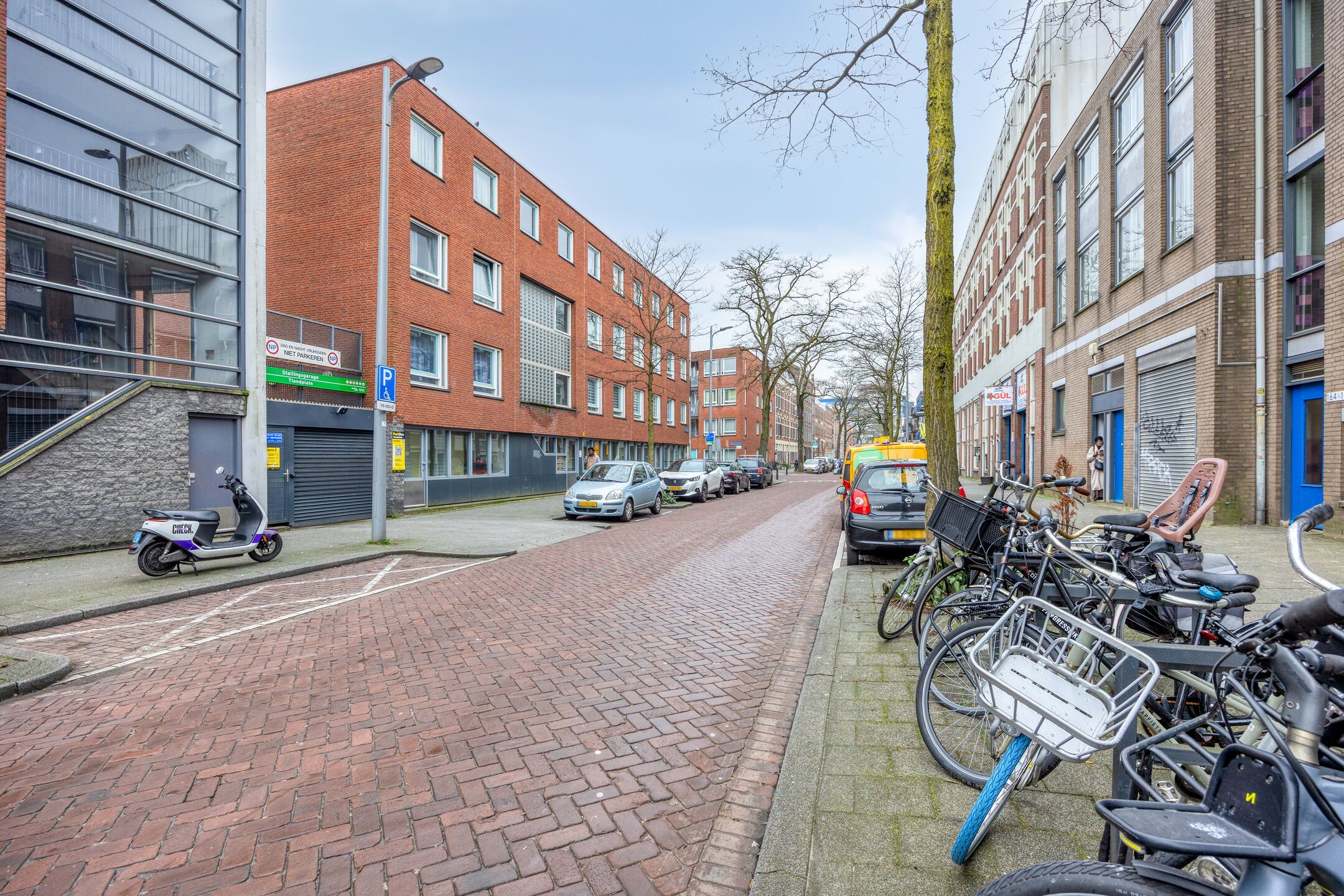 Foto 21 van Coolsestraat 153