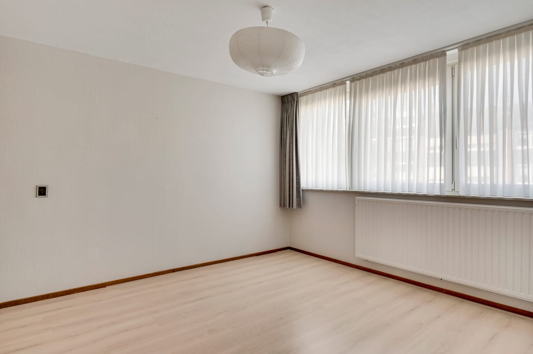 Foto 11 van Veulenerbank 76