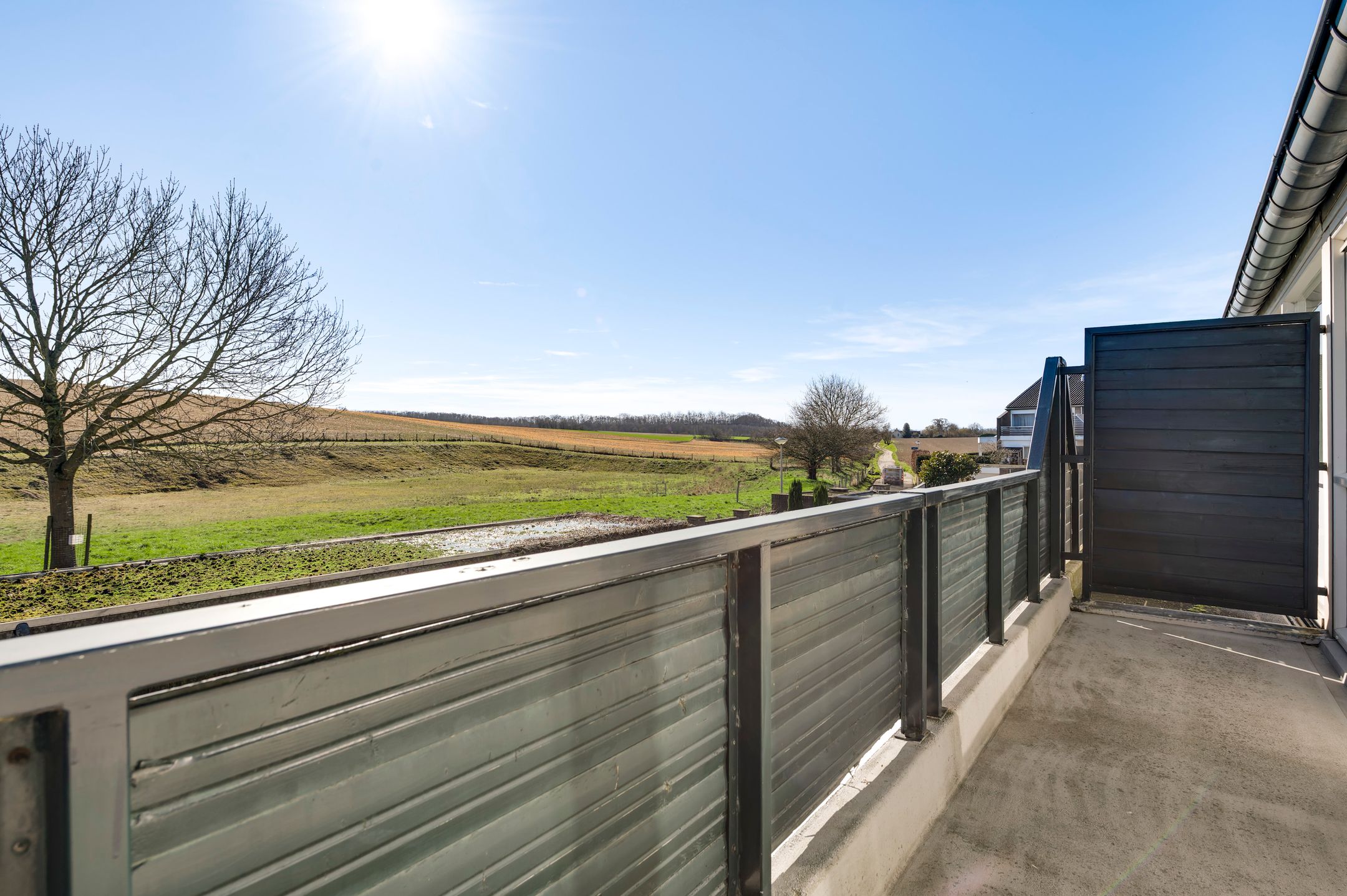 Foto 15 van Veulenerbank 76