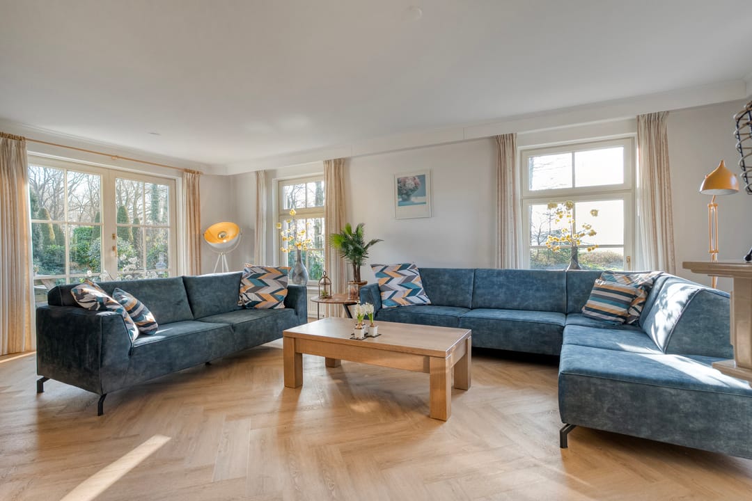 Exclusive living at the forest edge - space, freedom, and professional work-live comfort — 38