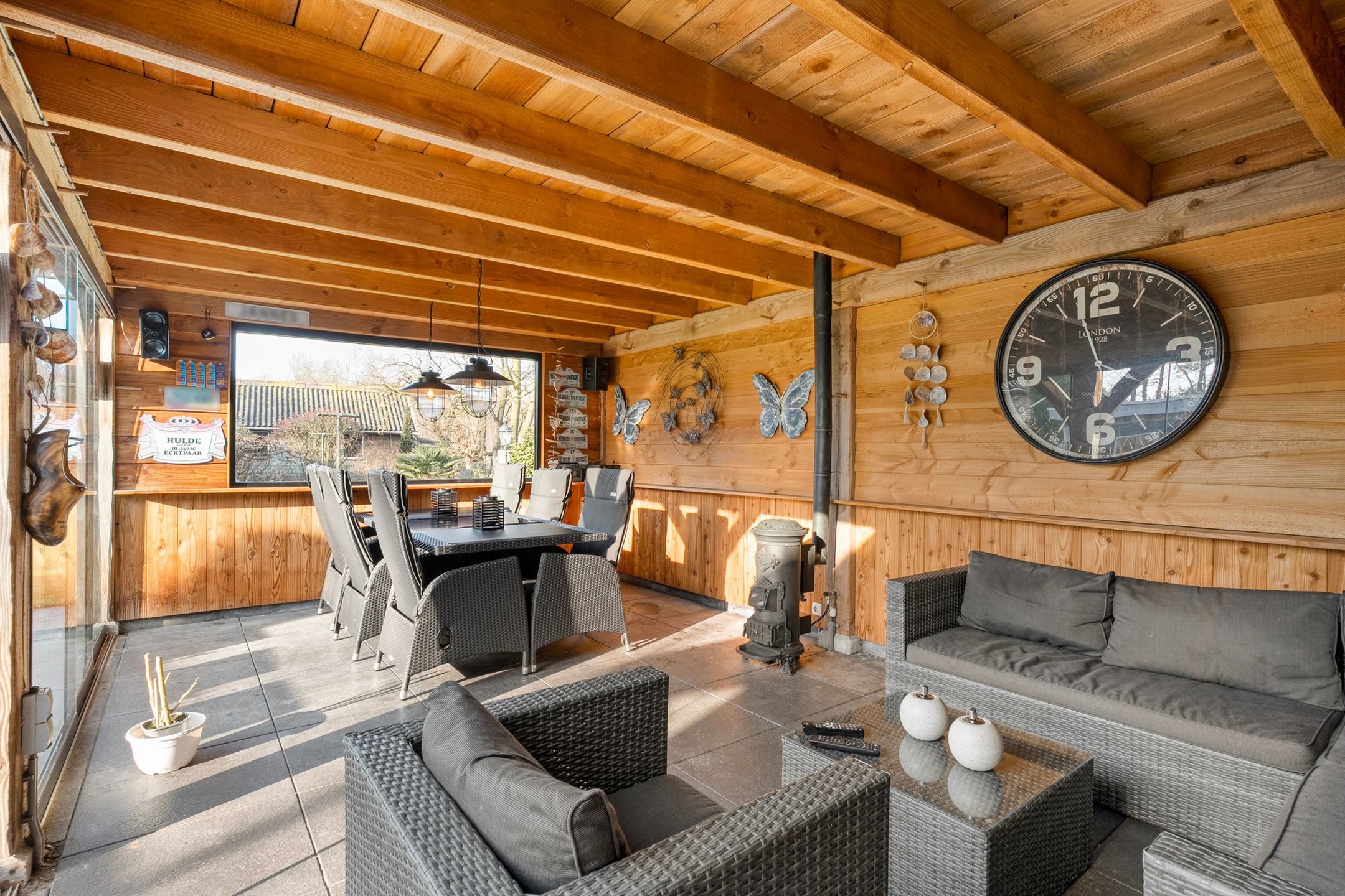 Exclusive living at the forest edge - space, freedom, and professional work-live comfort — 82