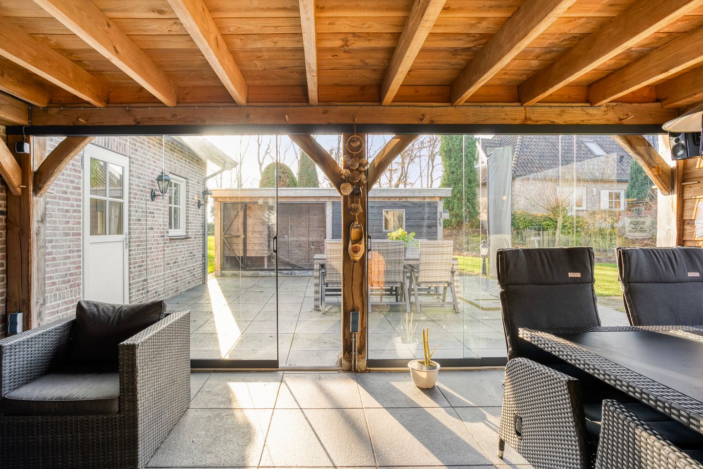 Exclusive living at the forest edge - space, freedom, and professional work-live comfort — 84