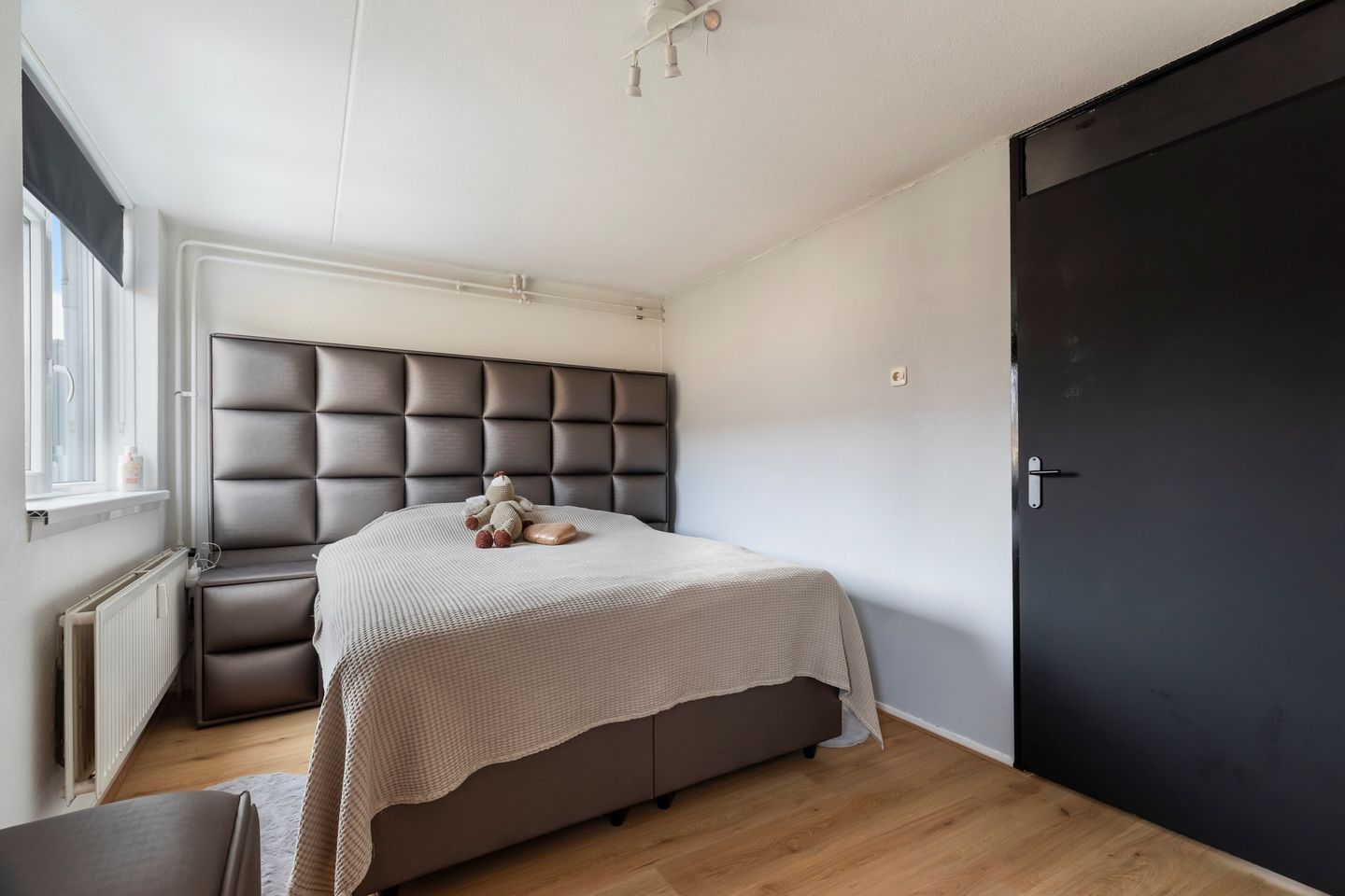 Foto 4 van Meindert Hobbemastraat 21