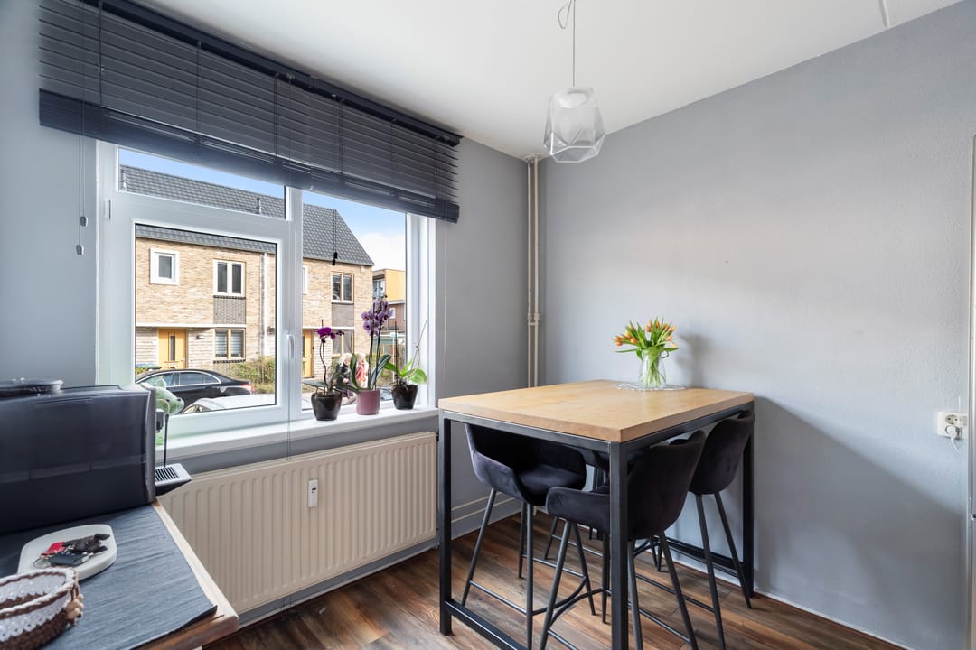 Foto 11 van Meindert Hobbemastraat 21