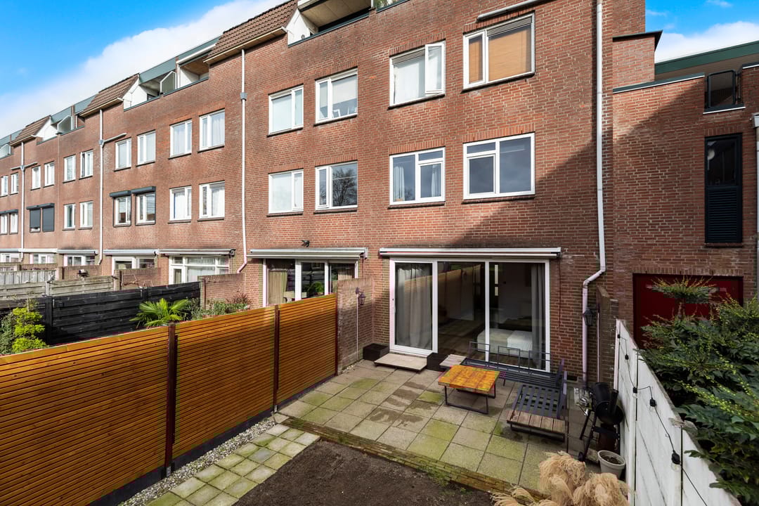 Foto 38 van Meindert Hobbemastraat 21