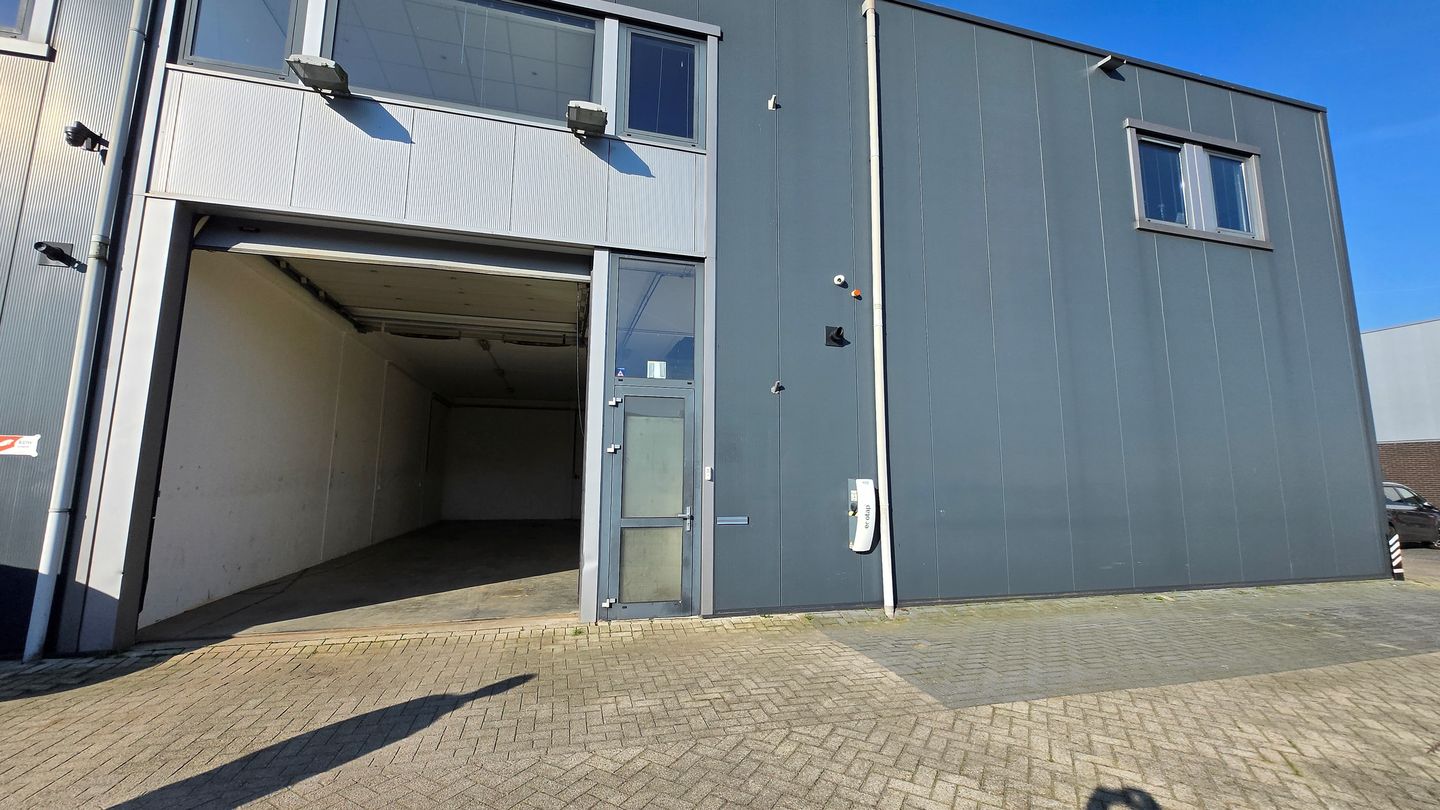 View photo 4 of Muskushouwsestraat 36-D