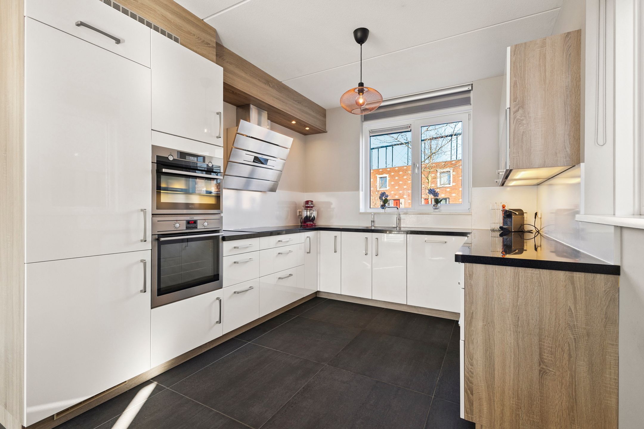 Foto 12 van Willem Barentszroute 84