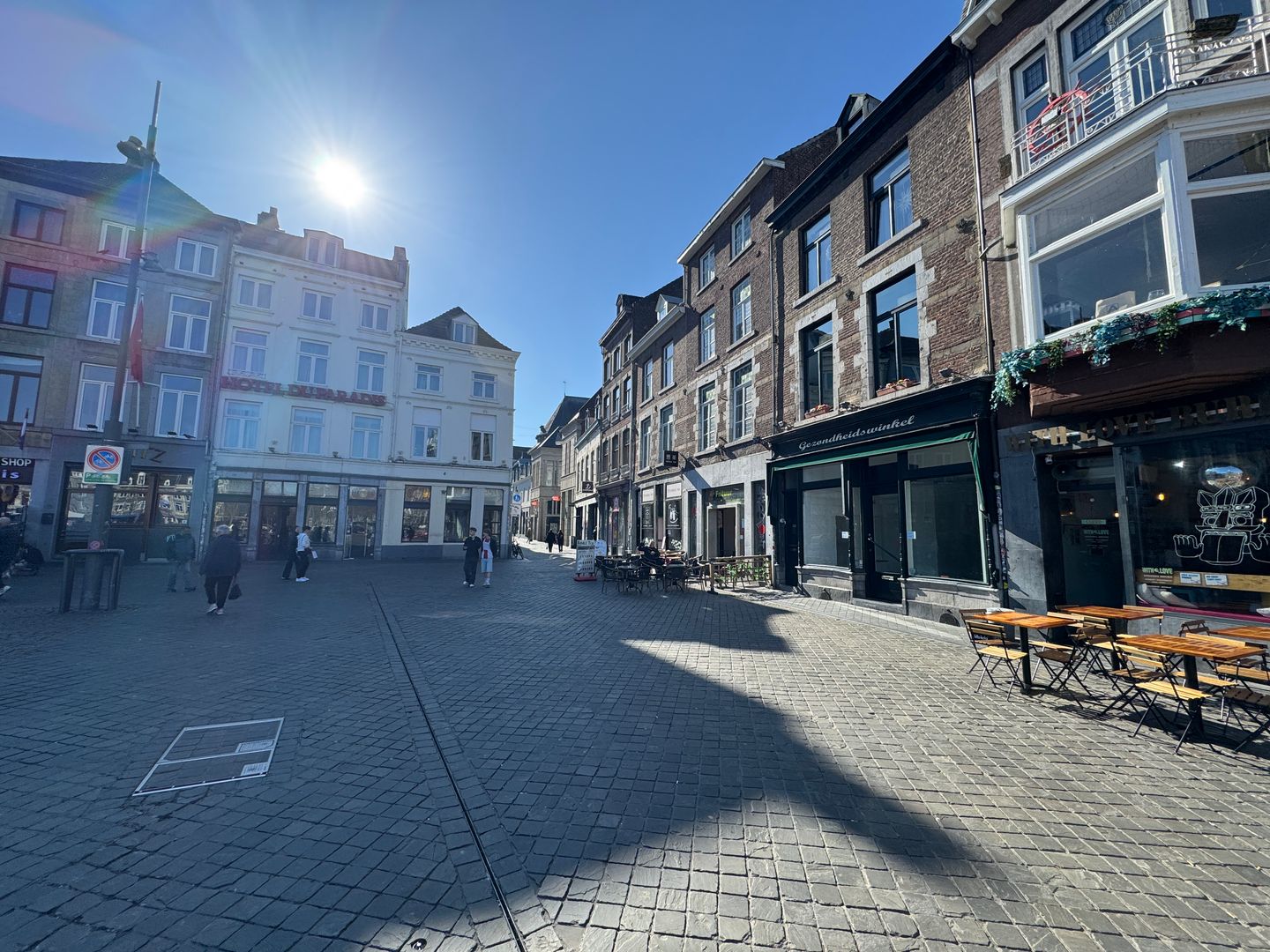 Bekijk foto 2 van Markt 3