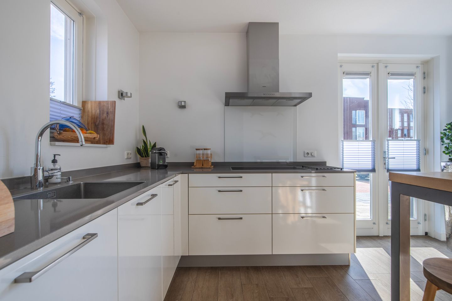 Photo 14 of Pachterwaard 33