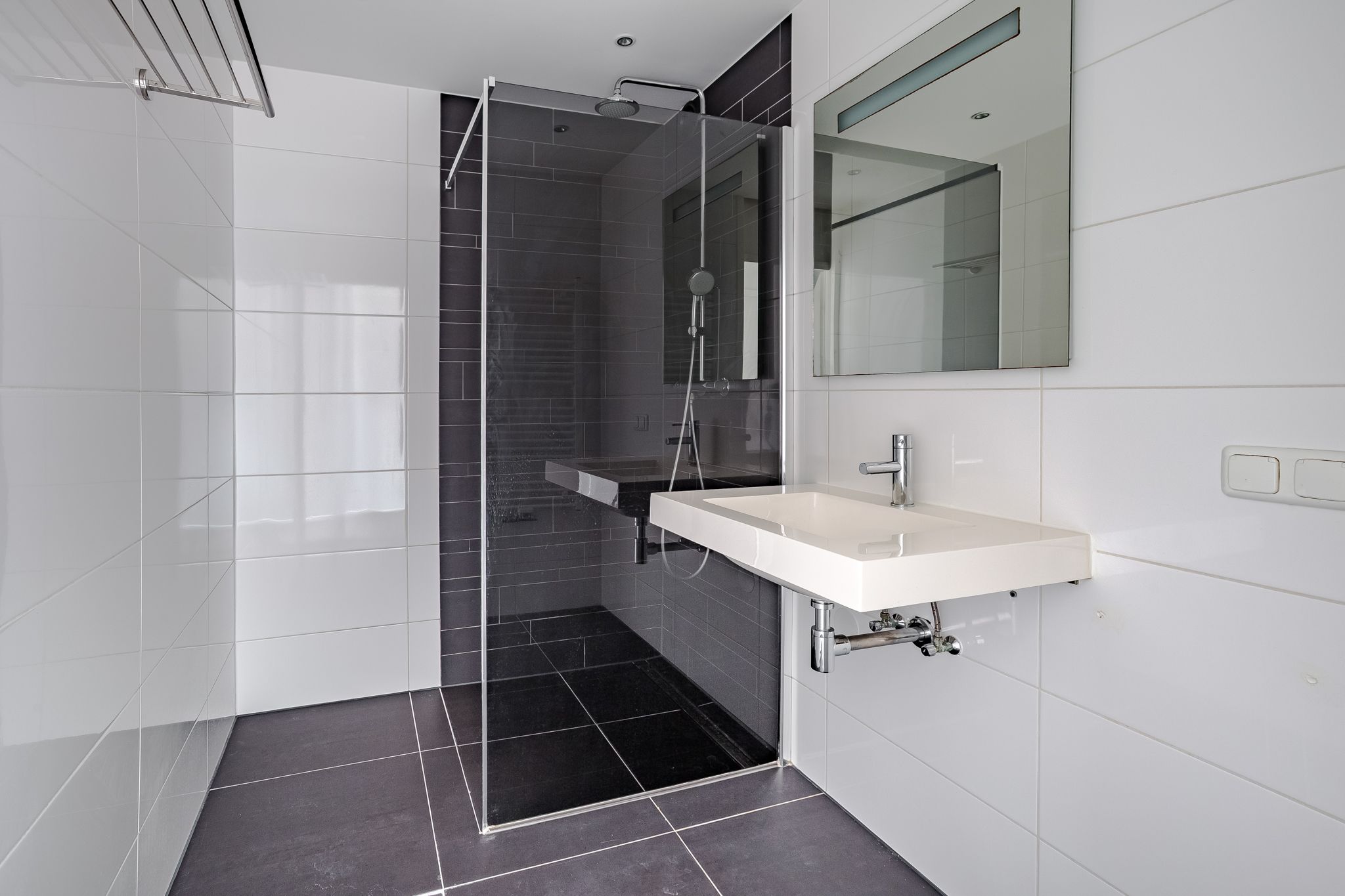 Photo 15 of Dr. Willem Dreesweg 490