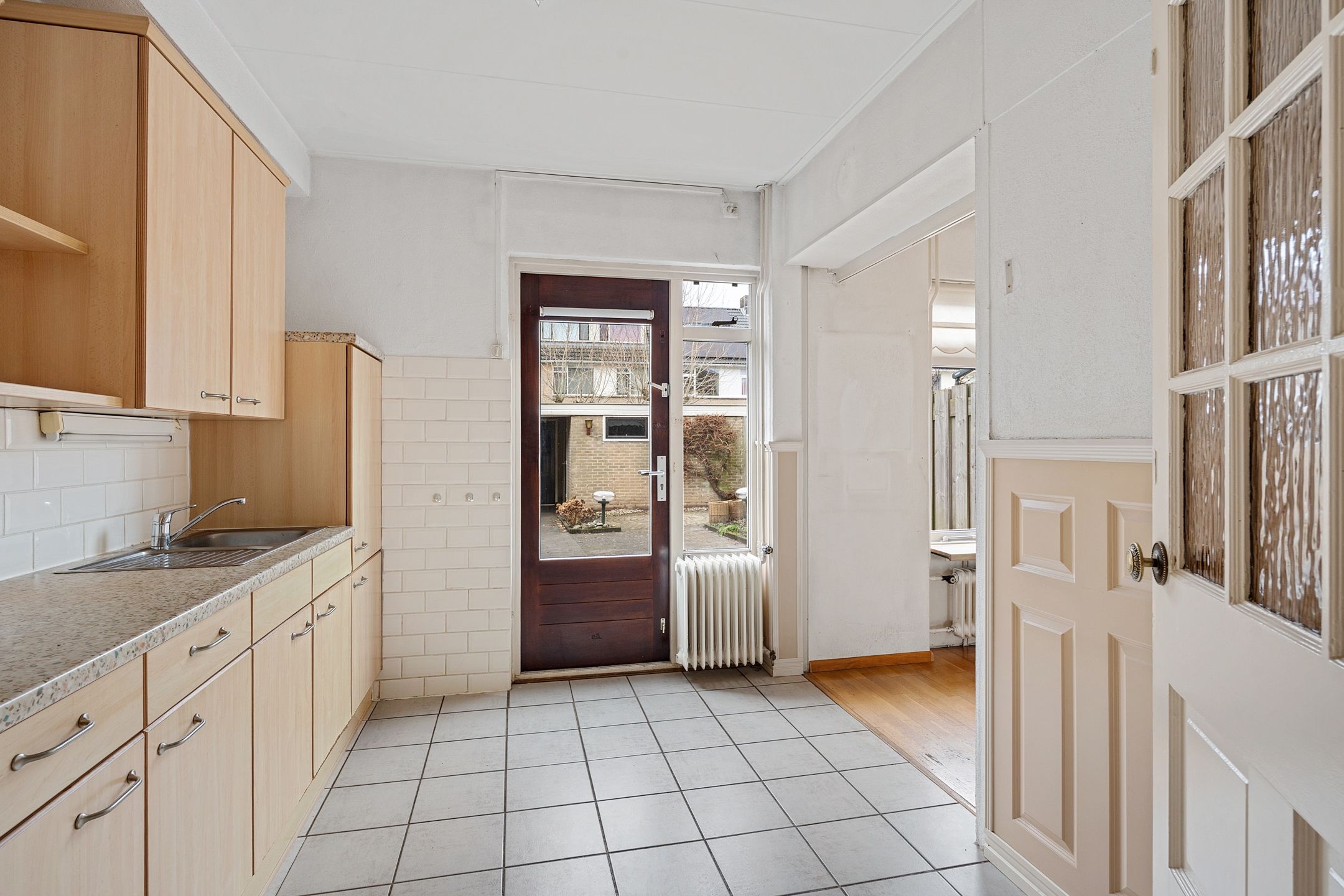 Photo 9 of Voltairestraat 21