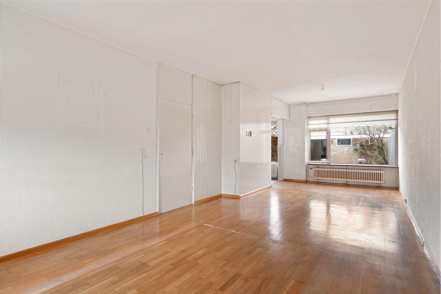 Photo 14 of Voltairestraat 21