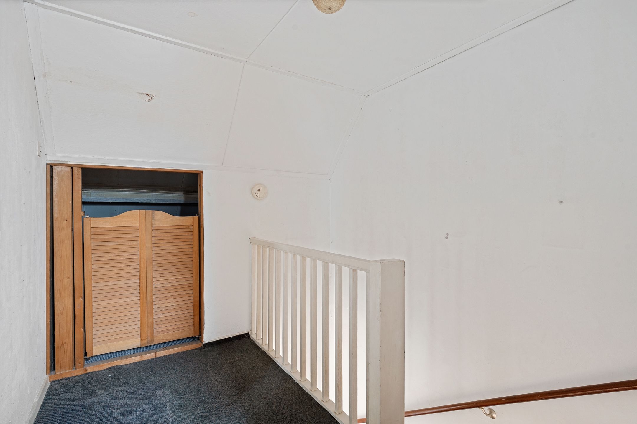 Photo 24 of Voltairestraat 21