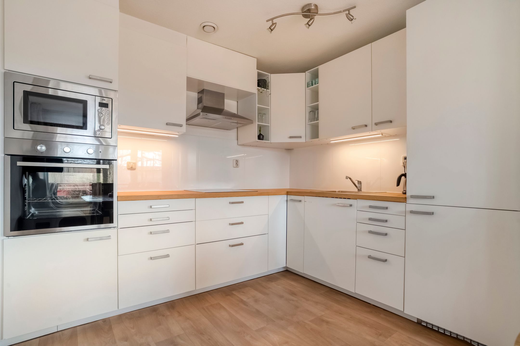 Photo 15 of Ministerlaan 188