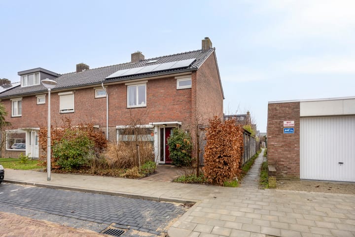 Photo 4 of Kardinaal van Enckevoirtstraat 27