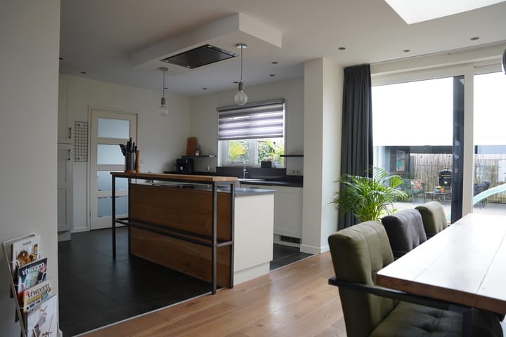 Photo 3 of Jacob van Ruysdaelstraat 16